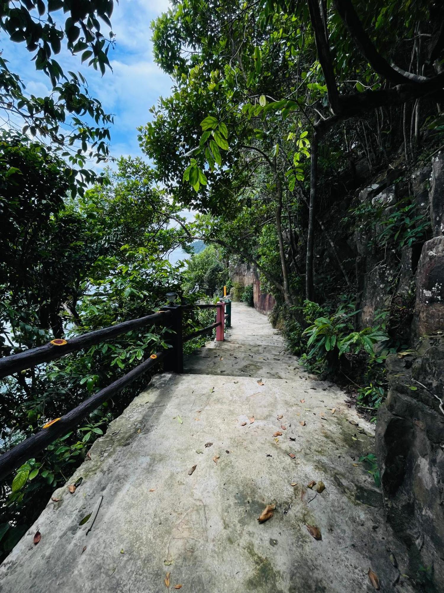 Thmorda Resort Koh Rong Sanloem Exterior photo